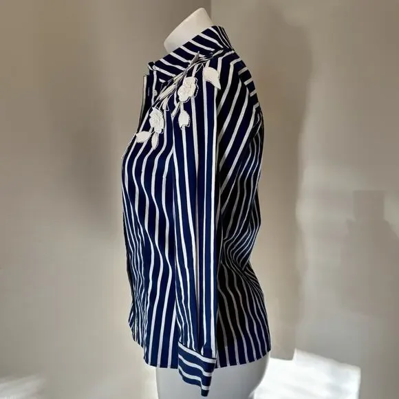 Carolina Herrera NY Shirt 2 Blue White Stripe Button Front Floral Appliqué - Picture 2 of 12